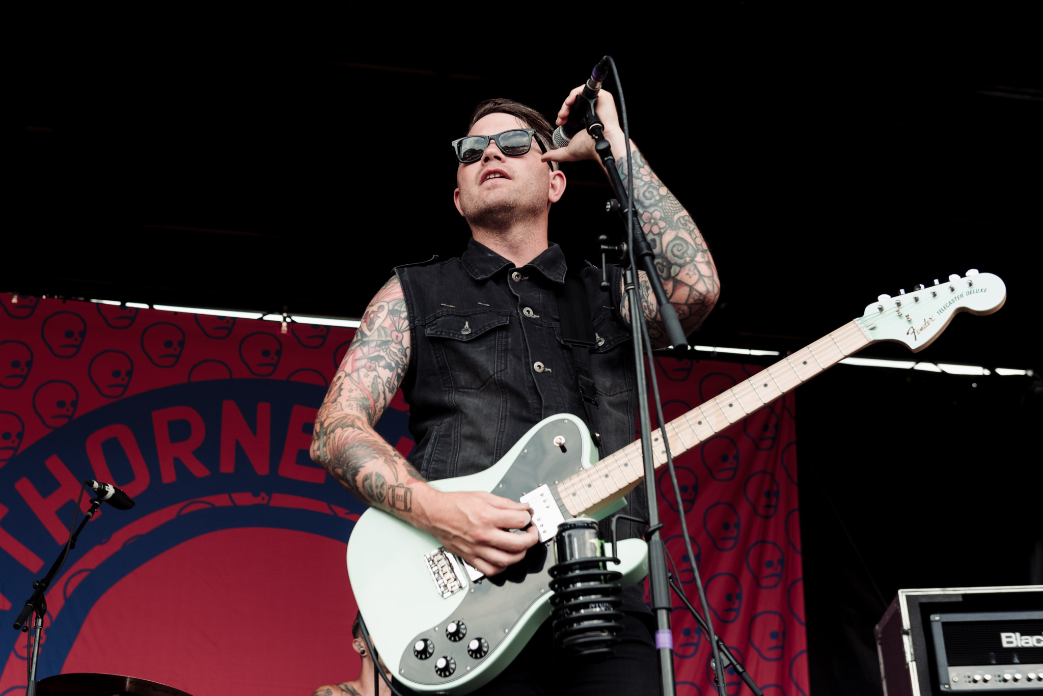 Hawthorne-Heights-Stars-and-Scars-11